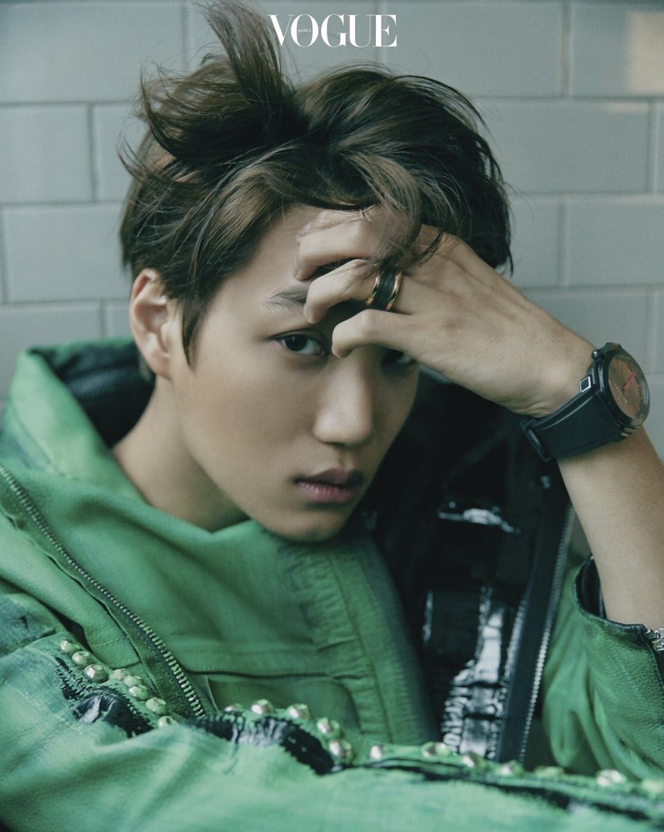 wonuskim's tweet image. 2/16 - UNICEF x Louis Vuitton x SM x Elle #MakeAPromise 

12/17 - UNICEF x SM x Vogue ‘SMile for U’

12/17 - Big Issue

12/18 - UNICEF x SM x Vogue ‘SMile for U’

💛💛💛💛💛
(divinekai88)