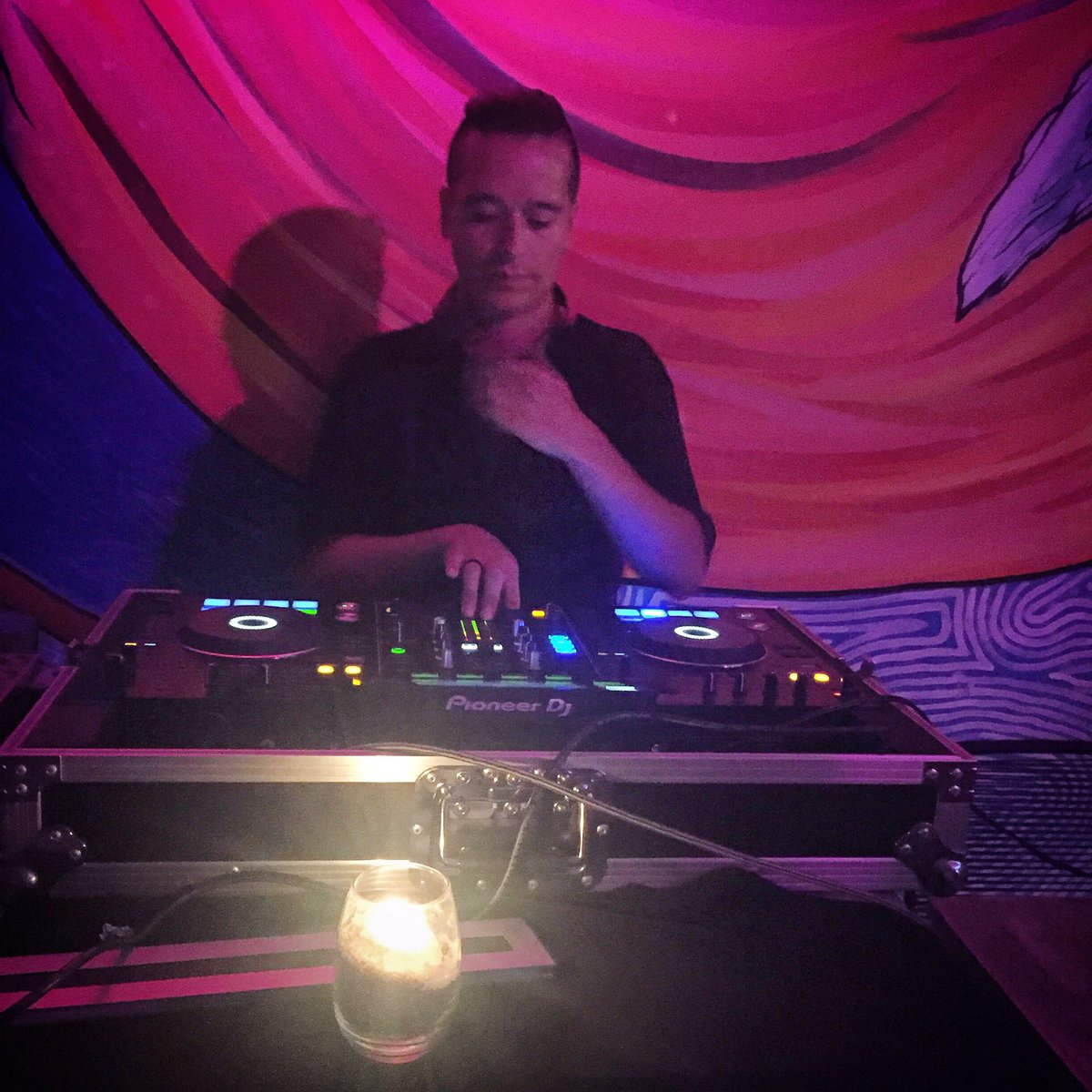 Gran noche !! @dmdanimz gracias a todos por asistir 🙏🏻 estén al pendiente de nuestra próxima #party