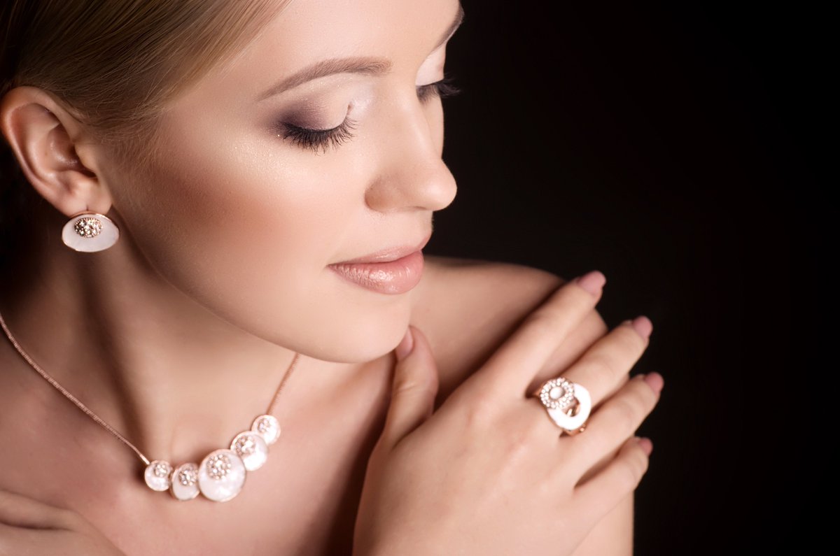 Berlinshops's tweet image. Welcome to Berlin Shops.
Read our guide to the best shopping in #BerlinShops as recommended by Berlin Shops. Find expert advice on the best clothes shops, boutiques and fashion. More info @BerlinShop