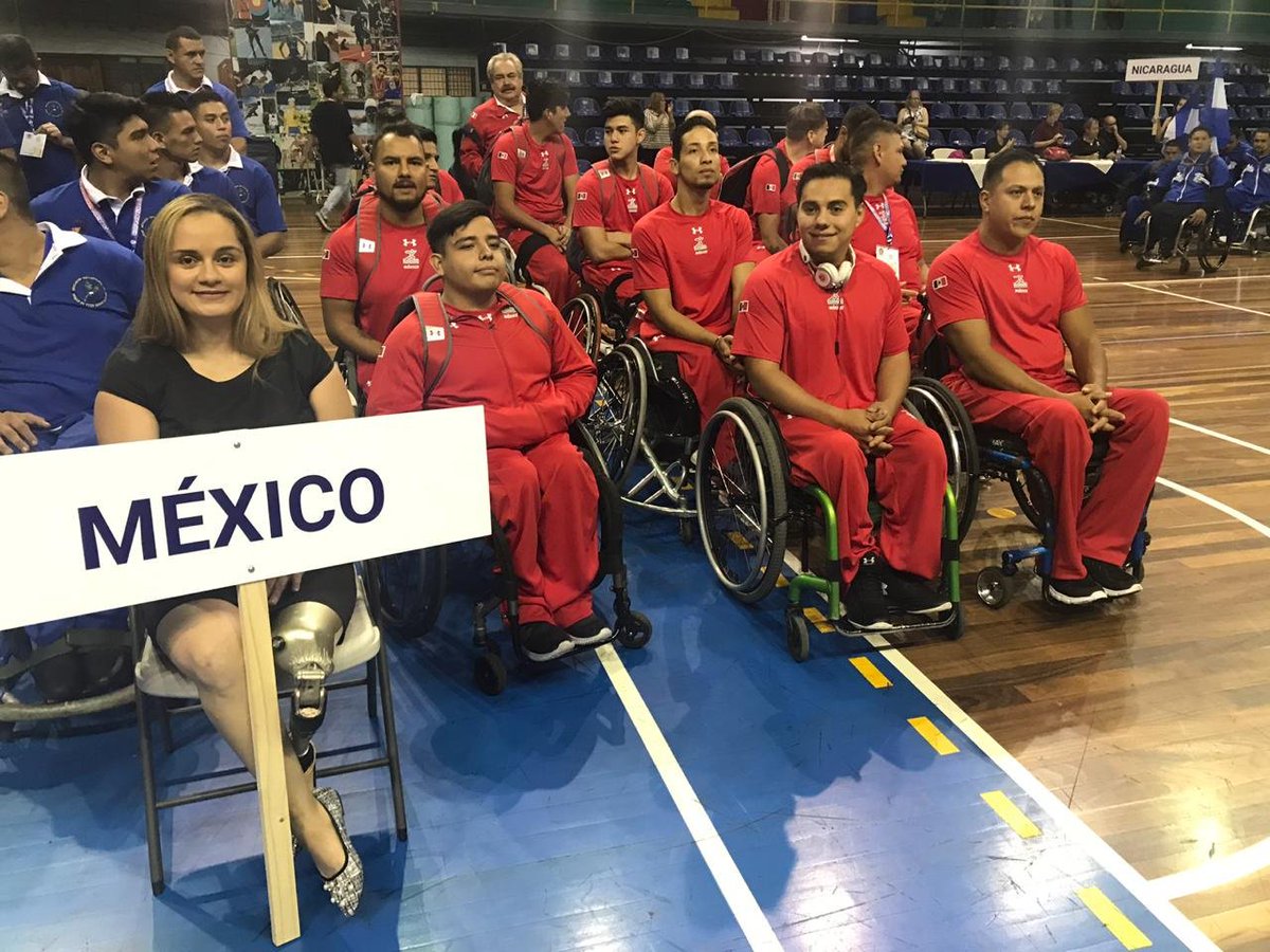 FED. MEX. SILLAS DE R. tweet media