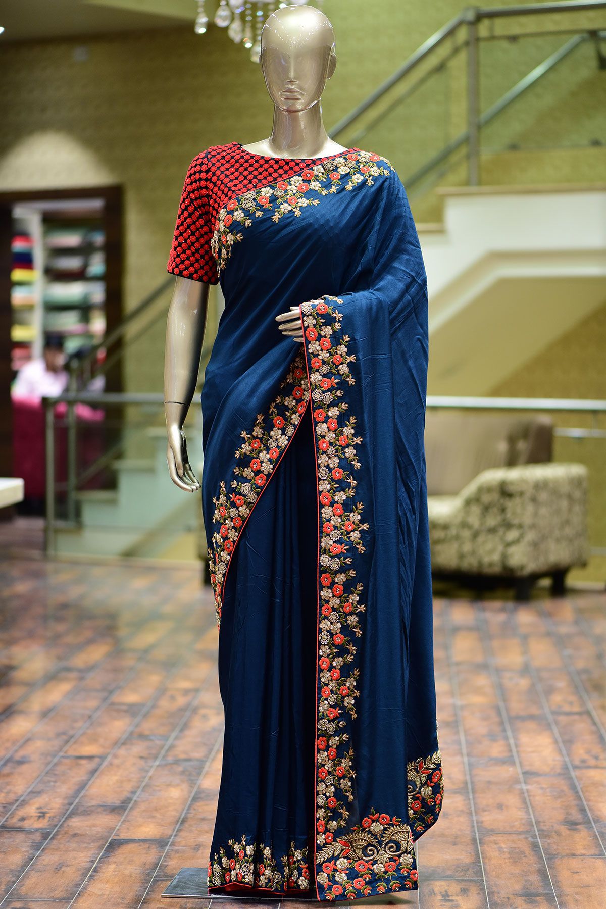 Samyakk Clothing on Twitter: “#DESIGNER_SILK_SAREES A stylist twists to