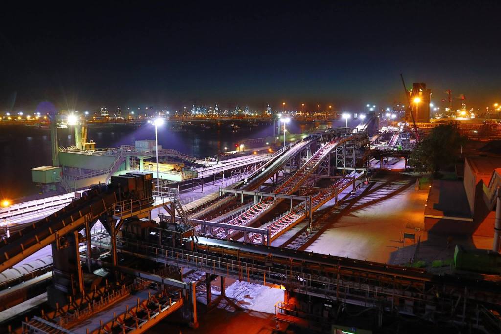 GlobalCommodit3's tweet image. Chinese power consumption fell sharply in September dsecommodities.com/2018/10/24/chi…