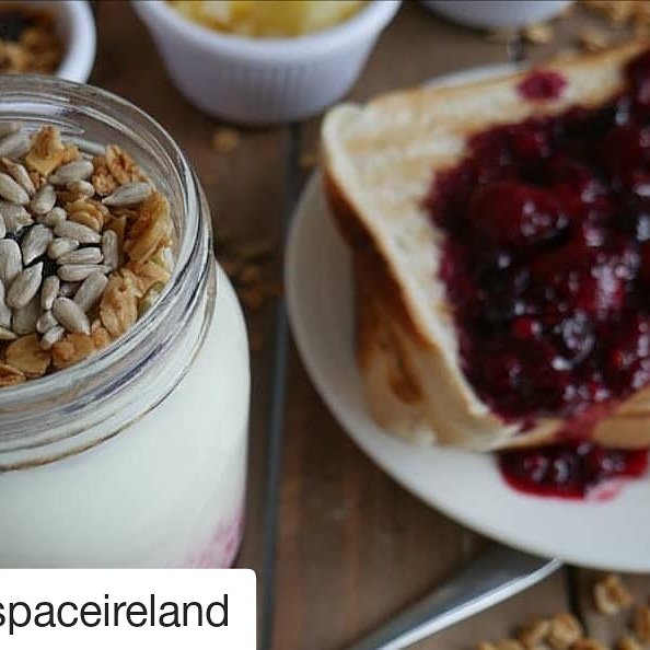 Breakfast time 
#homemade #inhouse #granola #irishingredients #yoghurt #seasonal #berry #compote #baked #breads #FoodSpace #freshlybaked #freshlybrewed #coffee 
@MoyeeCoffeeIRL @FoodSpaceIrl @FoodMadeGood