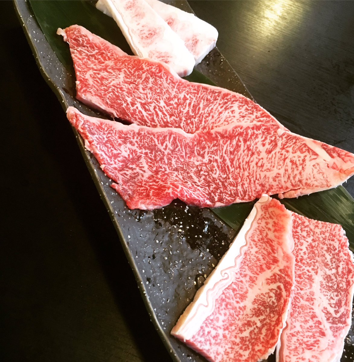 O Xrhsths 焼肉椿苑 Sto Twitter 上 縦バラ 脂が甘くジューシー 中 カイノミ 赤身とハラミの味わいを持つような柔らかい肉の味わい 下 ササミ 焼くと締まった赤身の味の濃いお肉です お肉好きな方は是非食べ比べて頂きたいです 焼肉 群馬県 太田 椿苑 カルビ