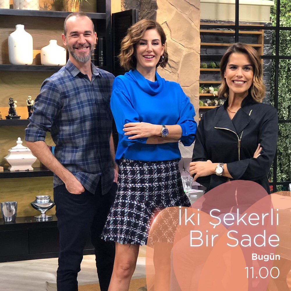 Evlerinize sabah neşesi getiren Şirin, Sinem ve Yiğit'in bugünkü konuğu dil ve konuşma bozuklukları uzmanı Dr. İbrahim Yaşa. Lezzetli tarifler, koyu bir sohbet ve konuşma bozukluklarının tedavi yöntemleri hakkında her şey, saat 11.00'da İki Şekerli Bir Sade'de!