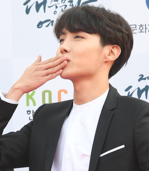 sopeslook (@sopeslook) on Twitter photo 