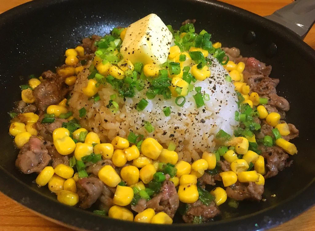 なぬっｗｗ悪魔のバタコライスとはなんぞや？？って、めっちゃ美味しそうなんですけど～ｗｗ