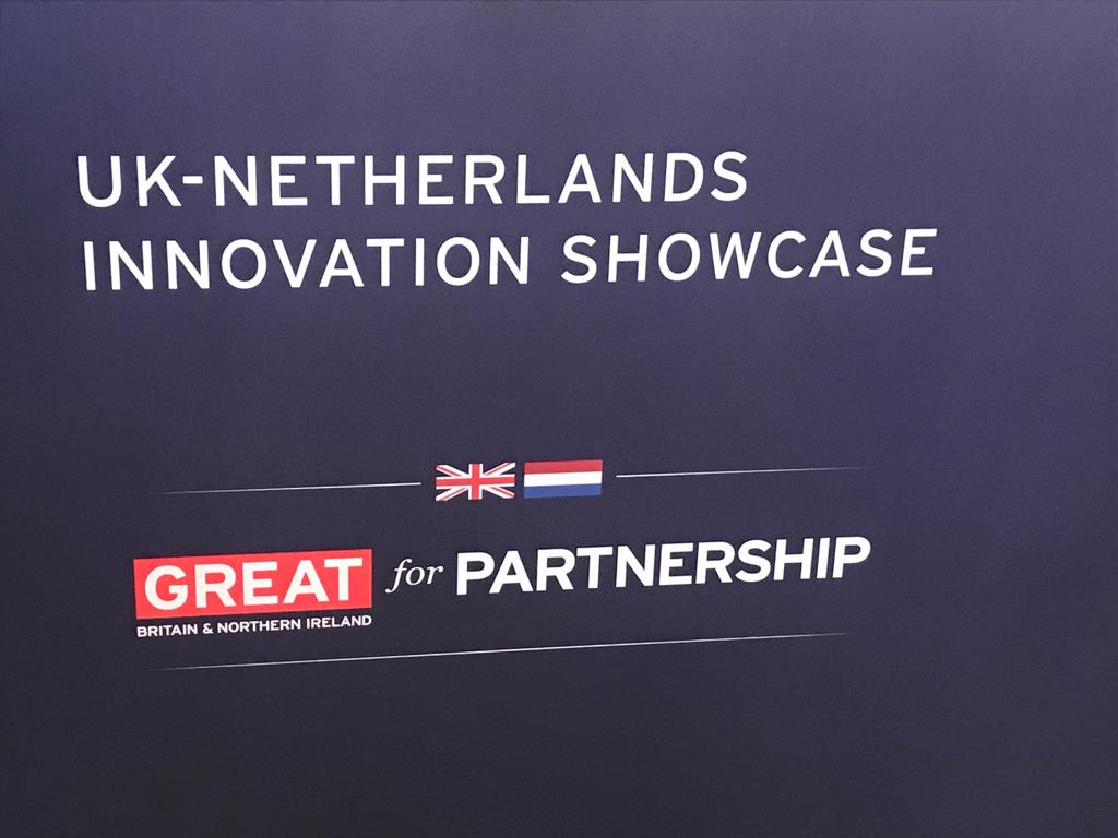 WizeNoze's tweet photo. Wizenoze is honoured to showcase its Ai tech for better online education to the Dutch King and Queen #NetherlandsStateVisit #webforclassrooms https://t.co/TErYzgxTlP