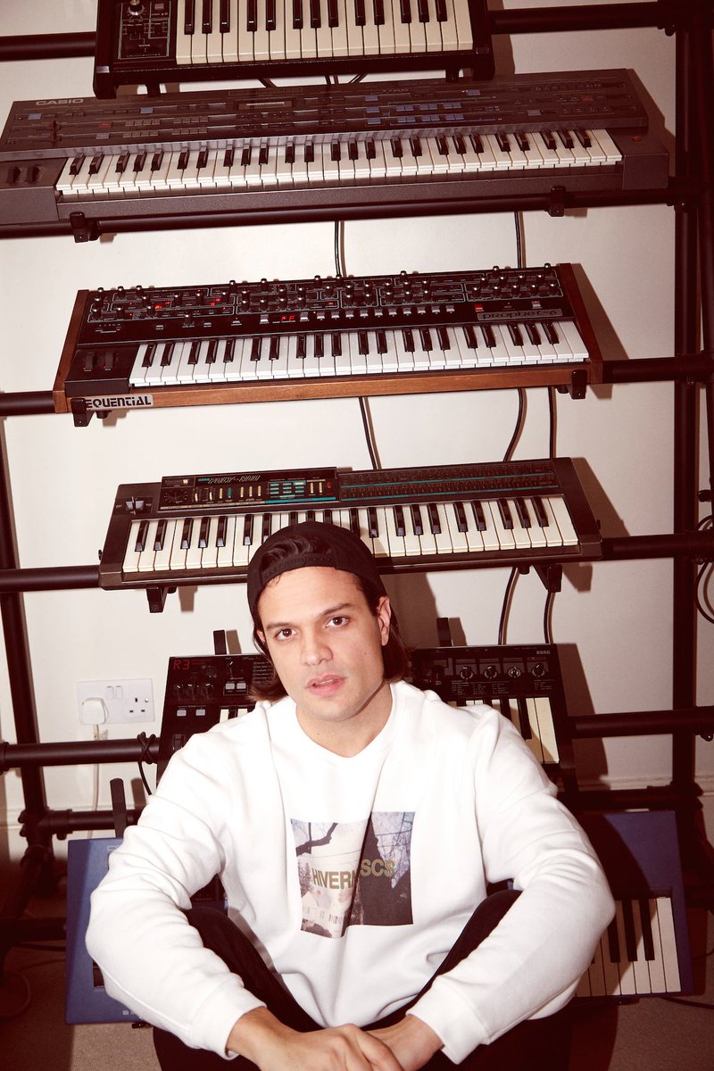 SOLVD MAG (@solvdmag) on Twitter photo 5FAVs with Argyris Theofilis - ARGY
🇬🇷 solvdmag.com/5favs-with-argy
#favourite #chart #housemusic #techno @dj3000motech @jeromesydenham <a href="/KerriChandler/">Kerri Chandler</a> <a href="/crosstownrebels/">Crosstown Rebels</a> 5FAVs with Argyris Theofilis - ARGY
🇬🇷 solvdmag.com/5favs-with-argy
#favourite #chart #housemusic #techno @dj3000motech @jeromesydenham <a href="/KerriChandler/">Kerri Chandler</a> <a href="/crosstownrebels/">Crosstown Rebels</a>