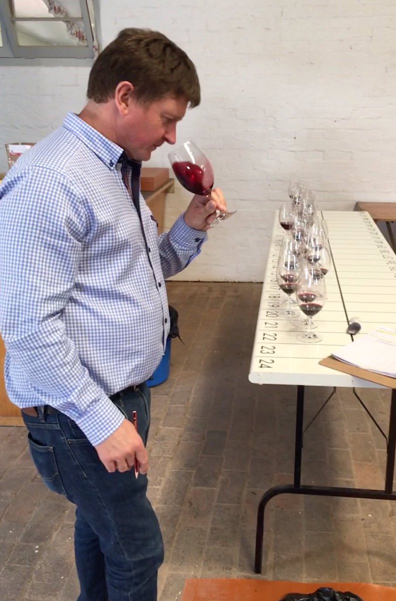 Riesling Freak out of his comfort zone judging red at #clarewineshow18 <a href="/rieslingfreak1/">John Hughes</a> #clarevalley