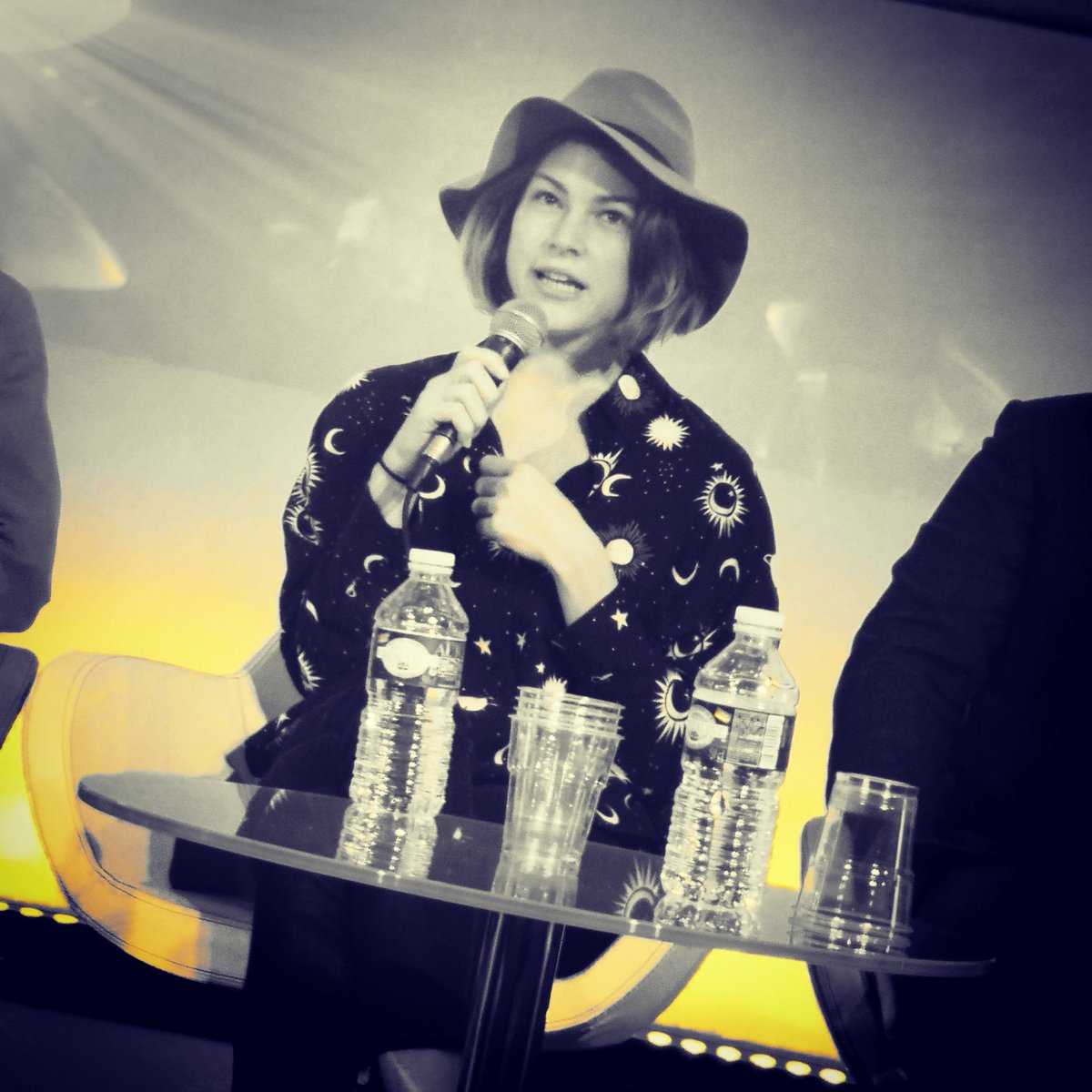 fredhermelin's tweet image. Retour sur une internationalisation éclaire pour @maellechassard @luniimaginaire Après l&apos;effet &quot;That&apos;s amazing au US&quot; il faut travailler la localisation du produit en prenant en compte les différences culturelles psychologiques #FrenchTechRI #FrenchTech