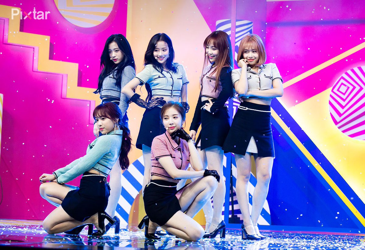 Pixtar_official's tweet photo. #에이프릴 #예쁜게죄 #인기가요
#April #Ohmymistake #INKIGAYO #pixtar https://t.co/dt15ajact1