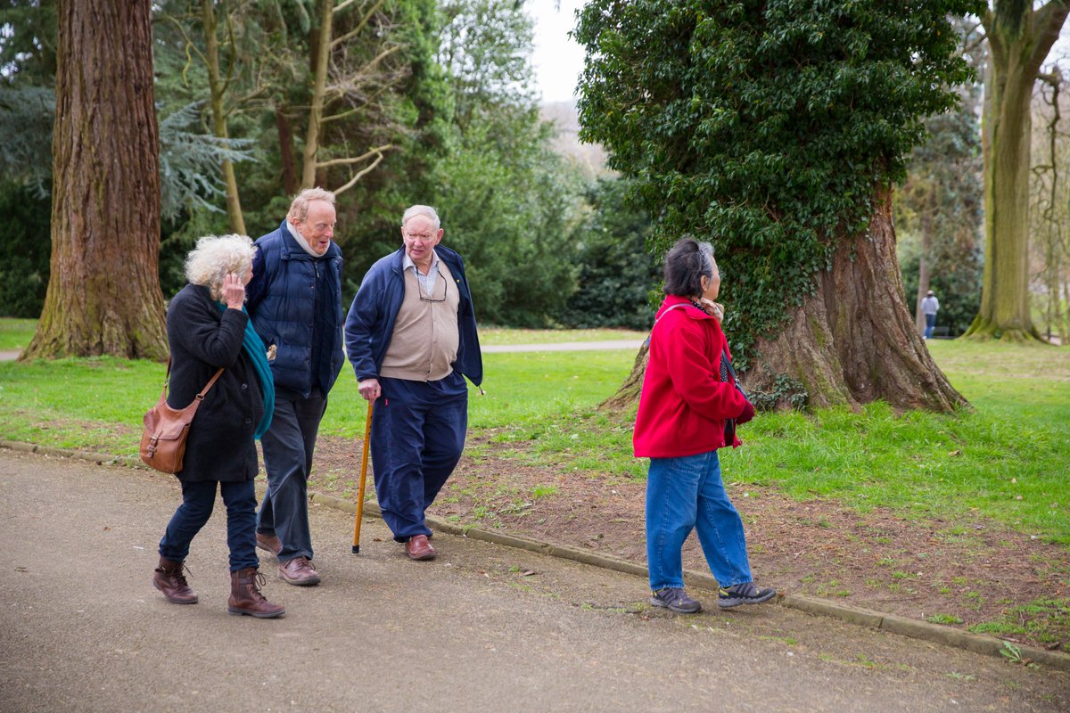 smartishares's tweet image. Vote vote  vote for ... Fair Shares Stroud   gentle walks for people with dementia  Aviva Community Fund community-fund.aviva.co.uk/voting/project…