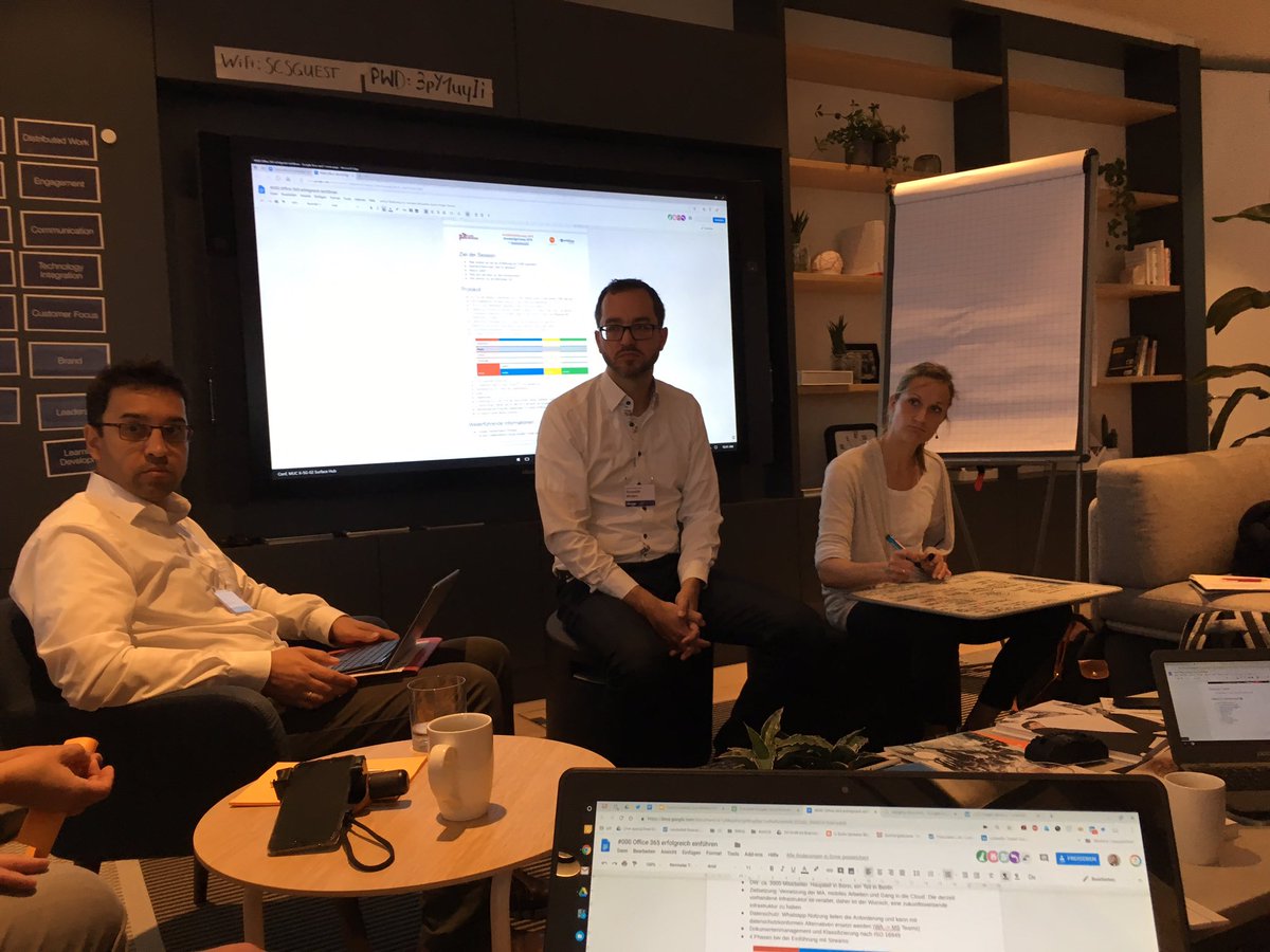 Beim #gkcMUC2018 wird Wissen aus den #BarCamp Sessions bewahrt durch das Mitloggen auf unseren Chromebooks. Hier der digitale #Sessionplan für heute: plus3trainings.page.link/KnowledgeCamp2…