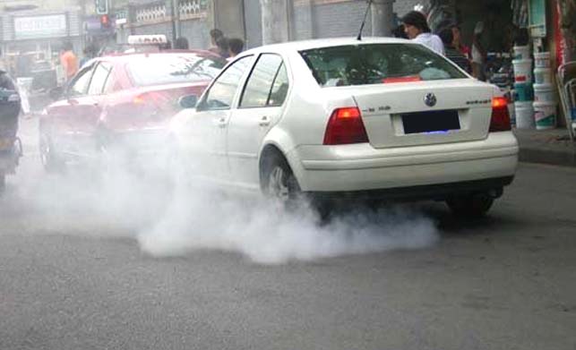 carsandbikenews's tweet photo. BS IV வகை வாகனங்களை விற்பனைக்கு உச்சநீதிமன்றம் தடை விதித்தது. #SupremeCourt bans sale and registration of #BSIVvehicles after #March 31, 2020
#AirPollution #BSVInorms #CleanerFuel #DieselVehicles #PetrolVehicles #TamilNadu #Tamil #autonews360
https://t.co/cz9hFR0DxU https://t.co/jxvqKEjbEw