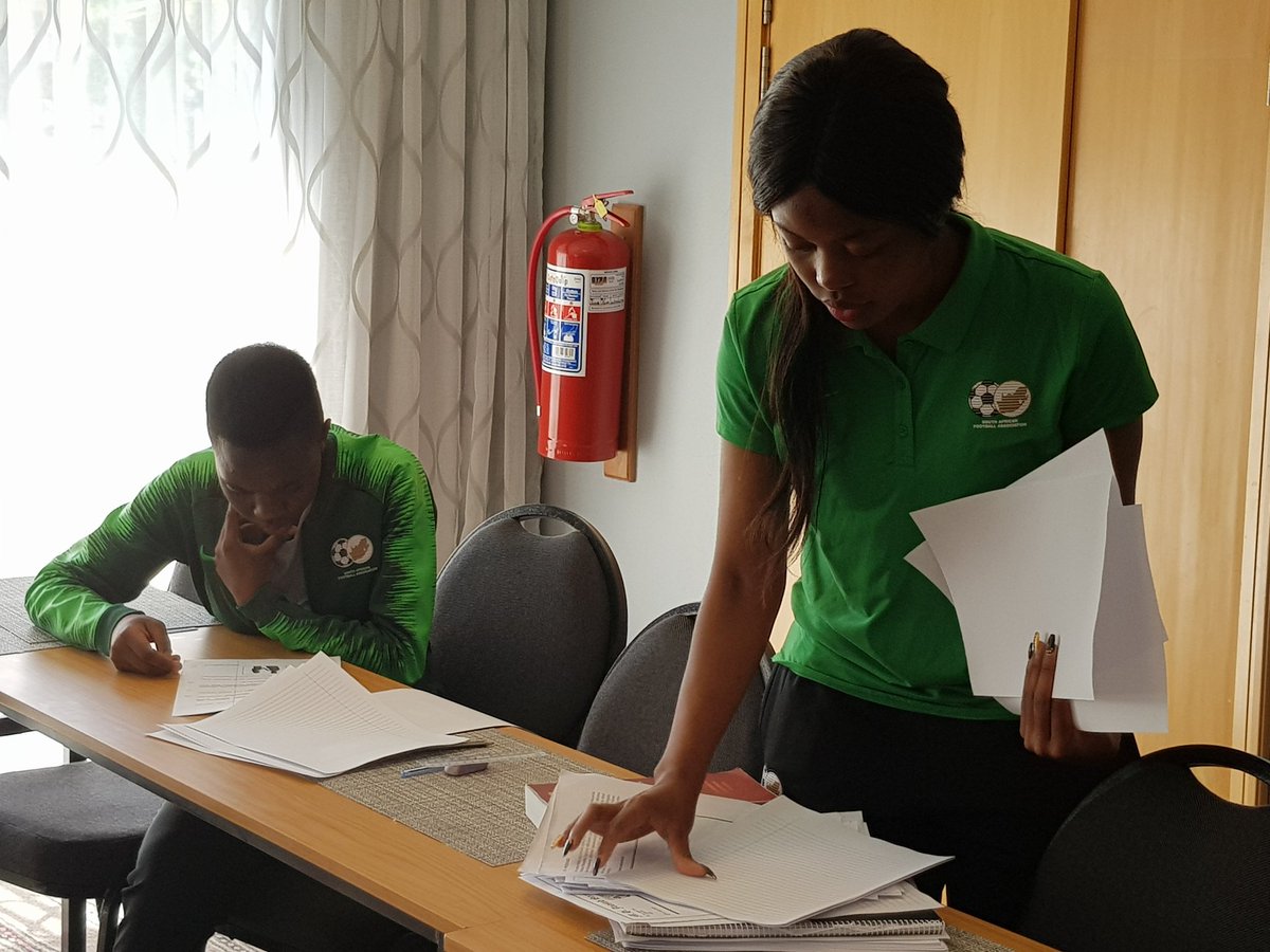 SAFA_net's tweet image. Bantwana captain Sibulele Holweni and Karabo Dlamini writing their Zulu exam this morning with Invigilator Palmer @Banyana_Banyana
