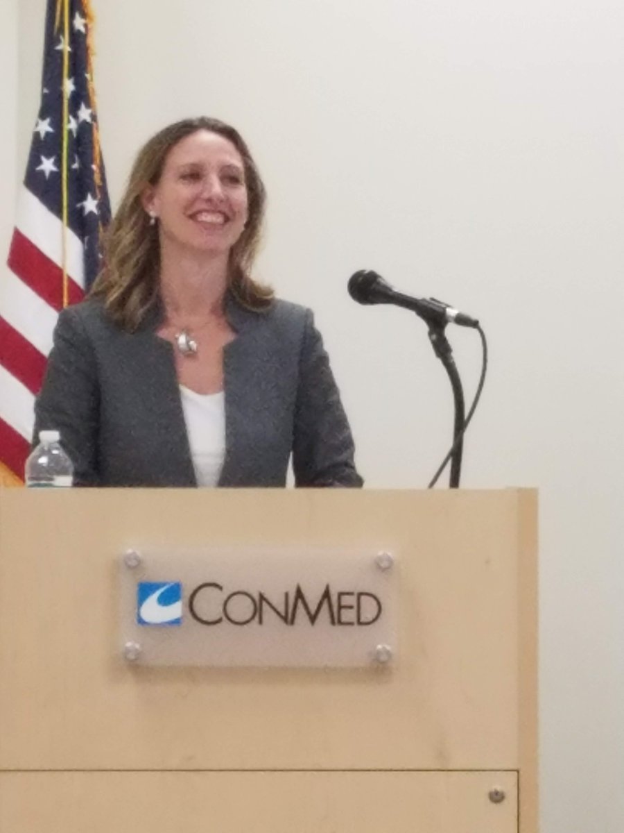 JenniferSertl's tweet photo. @novatekcom @WThurlow @MedTechAssoc @SeanSwarner @JohnNosta Love this pic of you Amy at the @ConMedLinvatec #MedTechIdeas #WomeninBioTech! https://t.co/47P0K935x6