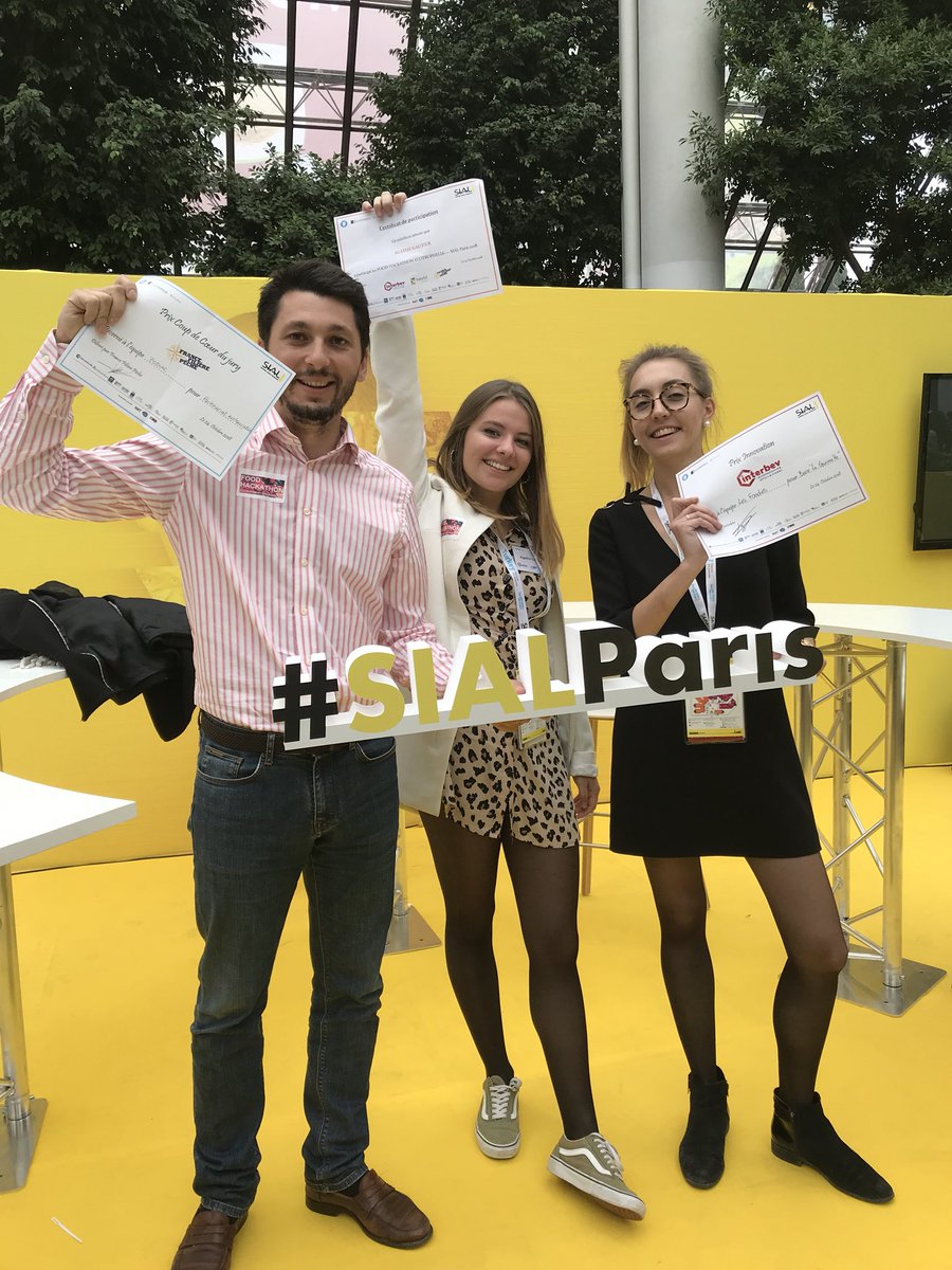 AudenciaFAM's tweet image. After 3 intensive days of work with students from other French students we finally got the results of Hackathon ! With to our projects presentations, we received 3 awards (innovation, feasibility, “coup de cœur”). #SIALParis #Interfel #Interbev  #Ecotrophelia #Audenciamaster