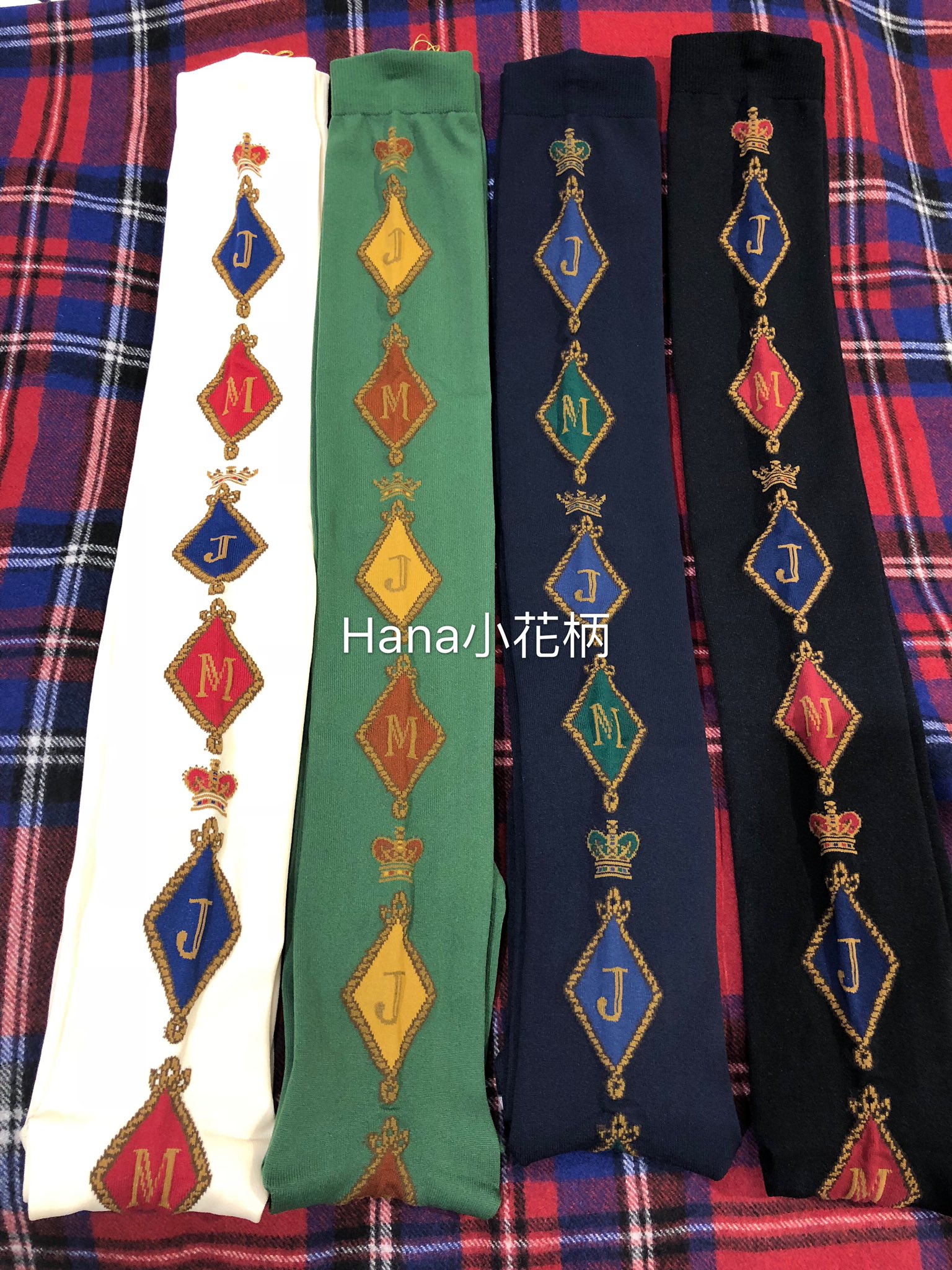 تويتر Hana小花柄على تويتر New Arrival 18秋 Jane Marple菱格長筒襪 顏色 米色 綠色 藍色 黑色 現貨 若想購買請聯絡我們 Hana小花柄日本精品