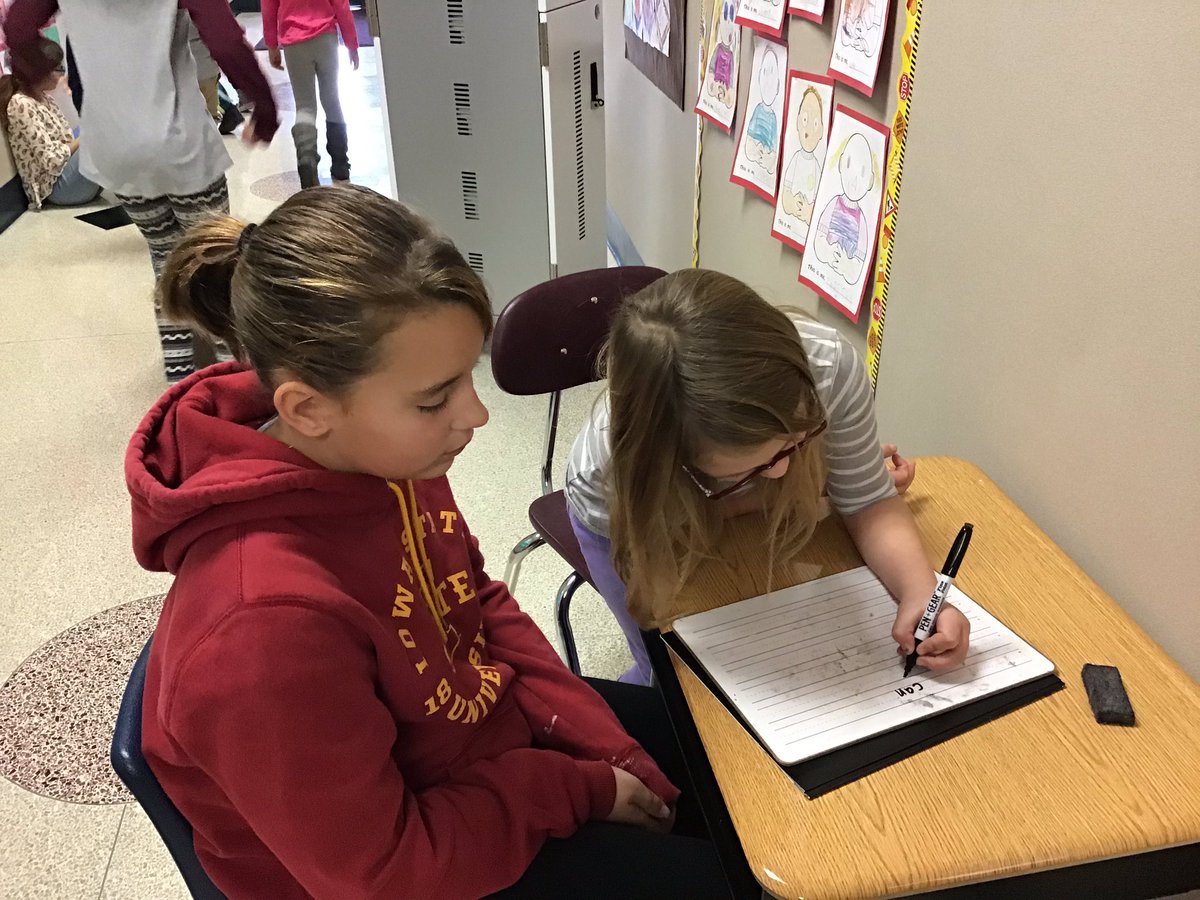 DC_Elementary's tweet photo. 5th Grade Leaders with Kindergarten Readers!
#DCGExcellence #DC_Elementary https://t.co/lKIDgYPWlR
