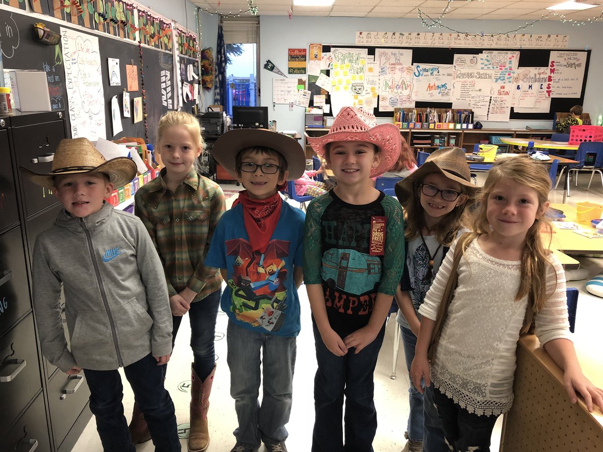 keele_jami's tweet photo. KWE.... Wild West....Give Drugs the Boot! https://t.co/Ocdhw9qEYM