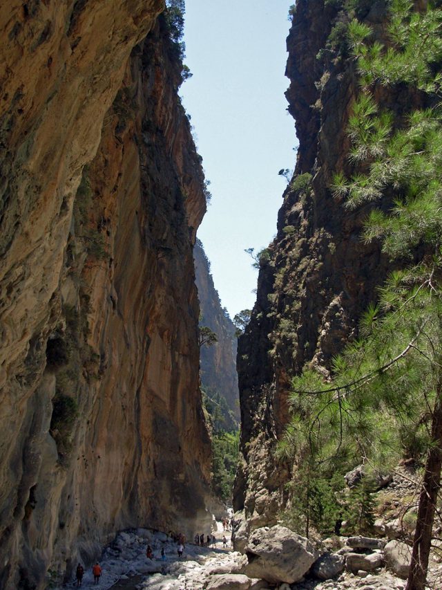 Greece_ES's tweet photo. Samaria Gorge, #Greece 🇬🇷

https://t.co/TQii9ao8Wc https://t.co/ZNJnpnkNYT