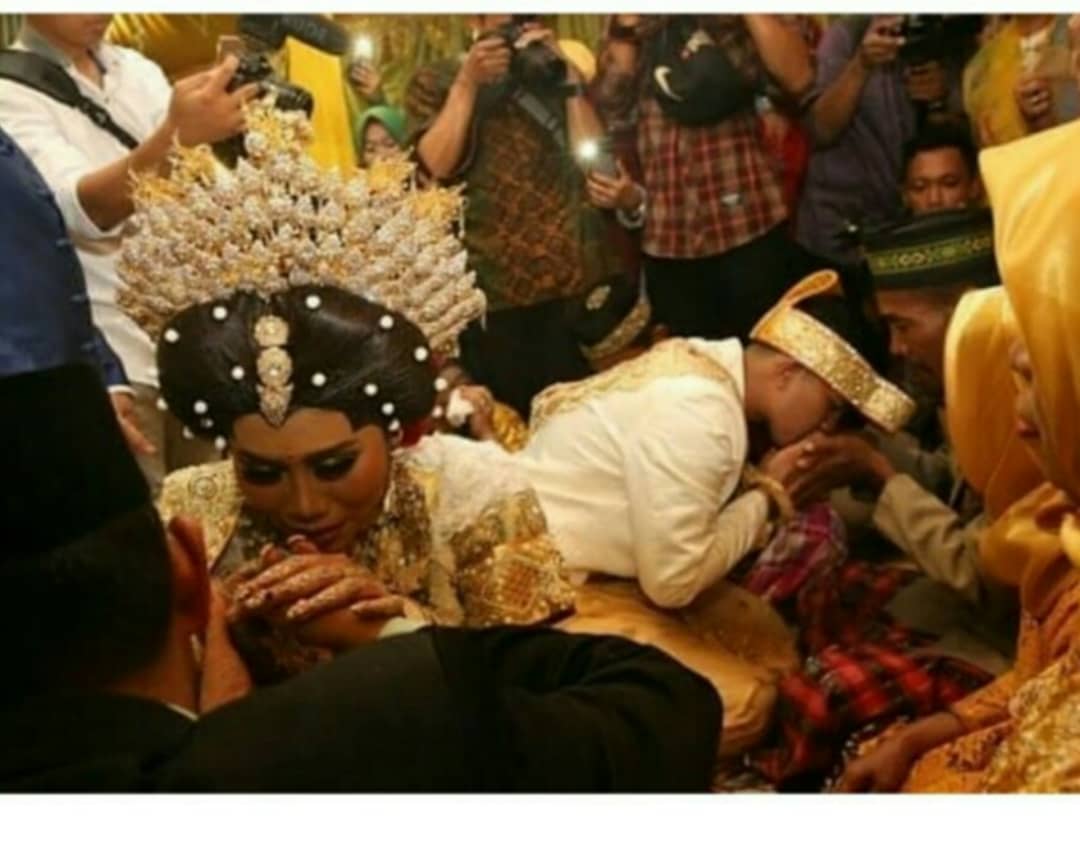 Happy Wedding <a href="/DA2_Evi/">EVI_MASAMBA_REAL</a> Masamba dan Aryef Hajrianto, semoga menjadi keluarga yg sakinah, mawadah, warohmah, aminnnnnn 😘 #Wedding24oktober2018 cc. <a href="/detikcom/">detikcom</a>