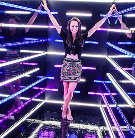 Follow <a href="/thespacegal/">Emily Calandrelli</a> 🚀🙌🏻 - she inspires women to pursue STEM careers! She believes that everyone, despite their educational background, can understand scientific topics. instagram.com/p/BgUa364AkOv/… #spacenation #spacecitizen #space