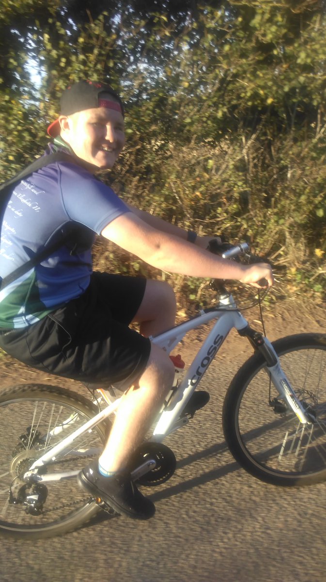 Congratulations to Reece for raising £269 on his own for <a href="/CLIC_Sargent/">CLIC Sargent</a> !!
That is absolutely incredible. You are an inspiration to all.