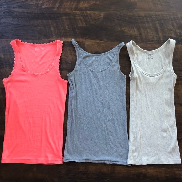 So good I had to share! Check out all the items I'm loving on @Poshmarkapp from @KikisClothes #poshmark<a href="/tag/fashion"class="tags"><span>#fashion</span></a><a href="/tag/shopmycloset"class="tags"><span>#shopmycloset</span></a><a href="/tag/style"class="tags"><span>#style</span></a><a href="/tag/katespade"class="tags"><span>#katespade</span></a><a href="/tag/gap"class="tags"><span>#gap</span></a>