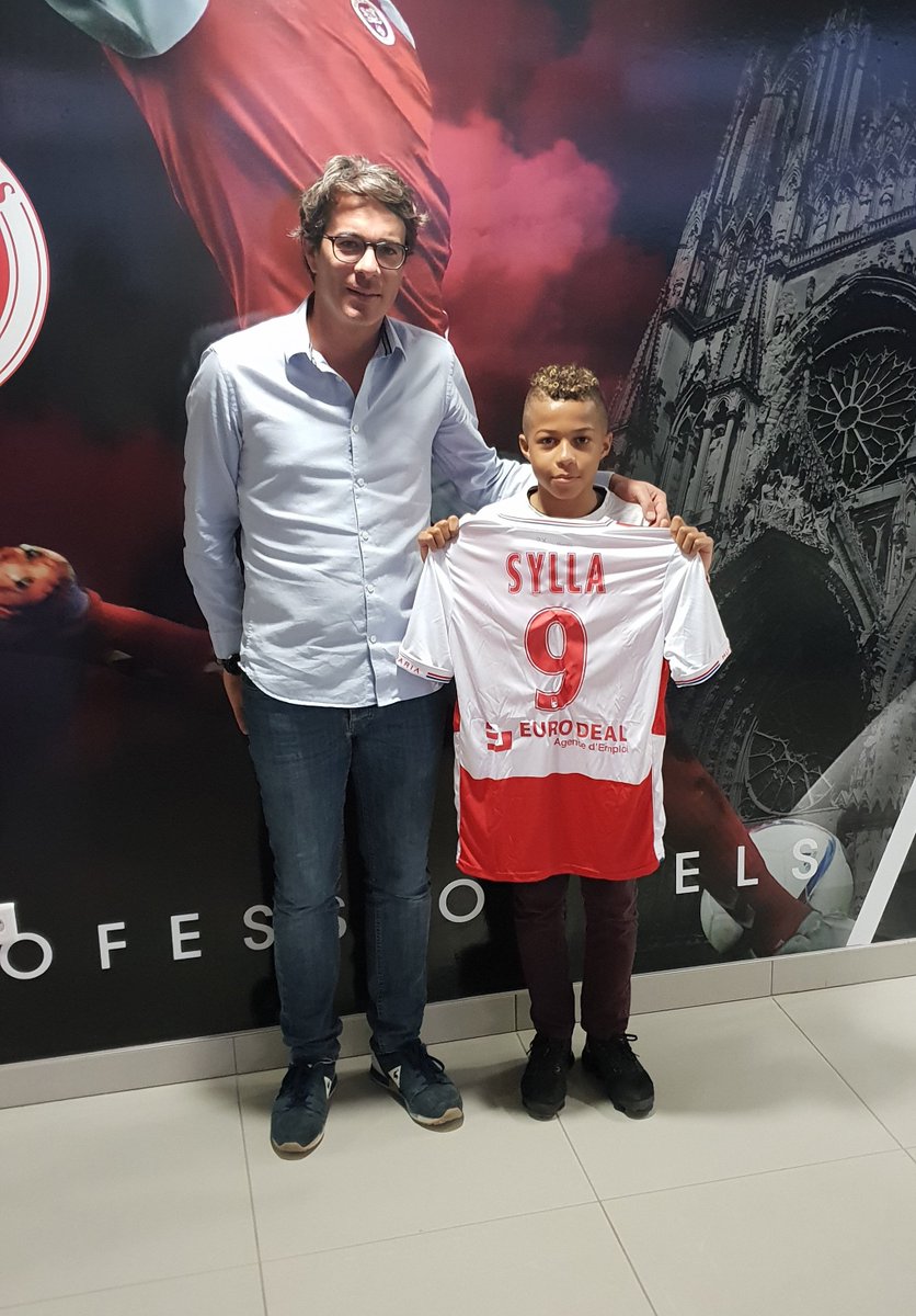 Conflans Sainte Honorine On Twitter Football Pas Encore 12 Ans Et Lenny Sylla Conflanais Et Ancien Joueur Du Conflans Fc S Est Engage En Faveur Du Stadedereims On Croise Les Doigts Pour Lui