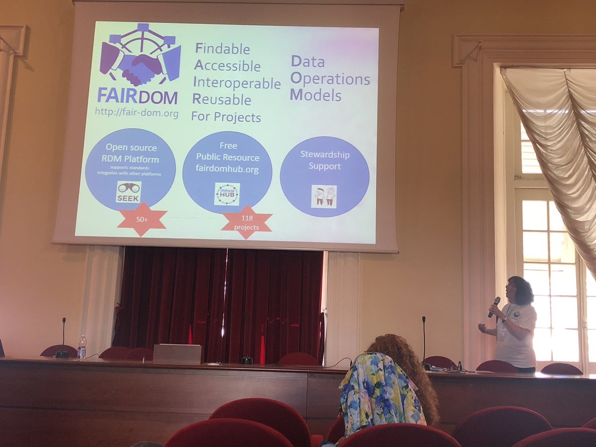 SSirarat's tweet image. Mostly FAIR is FAIR enough because maybe we do not need to be completely FAIR - valued lesson learnt from @CaroleAnneGoble at @NETTABWorkshops #NETTAB2018 #FAIRdata presenting @ELIXIREurope with @FAIRDOM_eu SEEK platform and @elixirnorway Digital Salmon Project