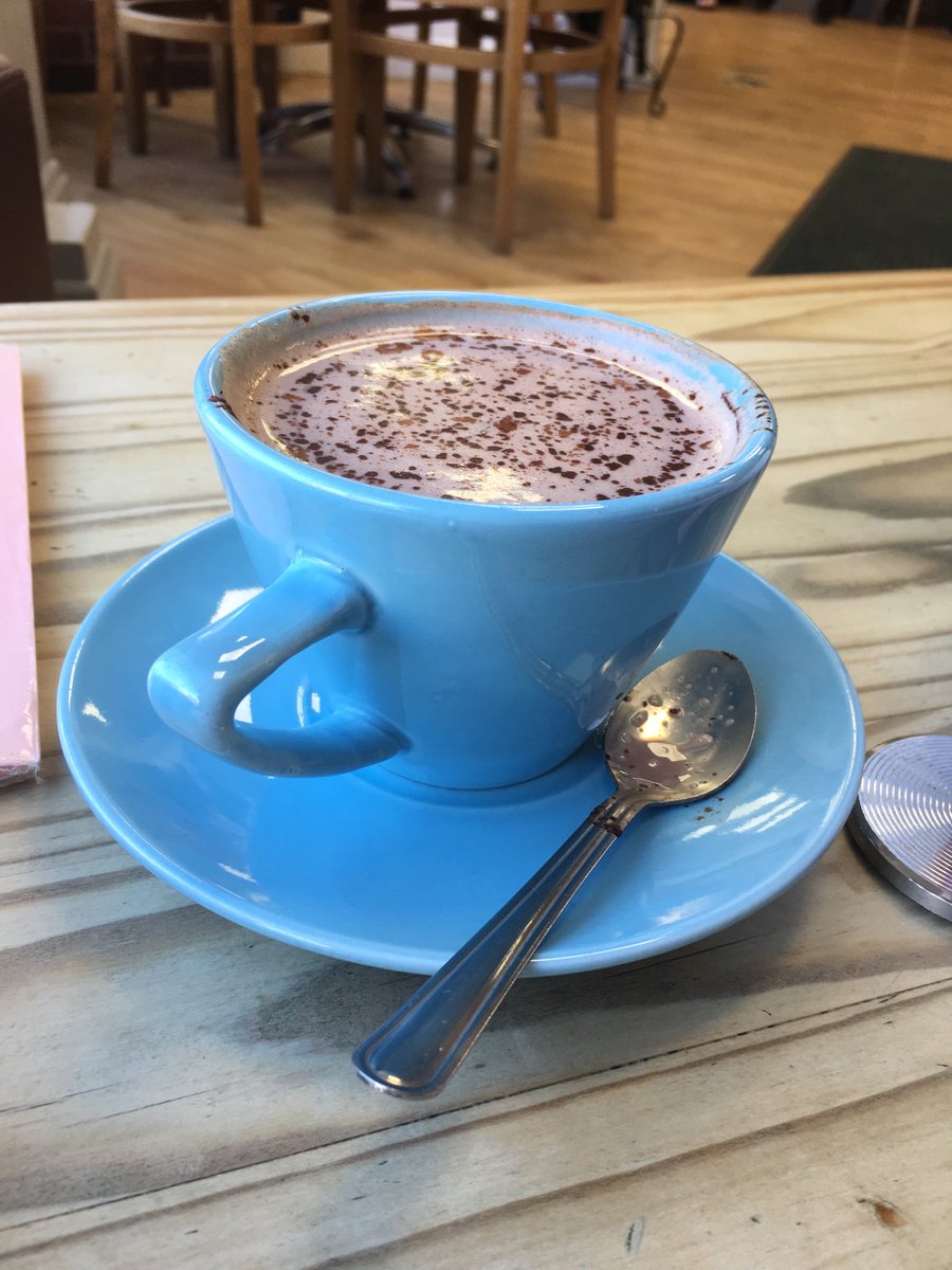 ASPSedgemoor's tweet photo. Team meeting and planning at The Cafe in Cheddar! Here till 1230 . #coffeewithacoppa #PCSOBeth #PCSOJake https://t.co/328C21MYzp