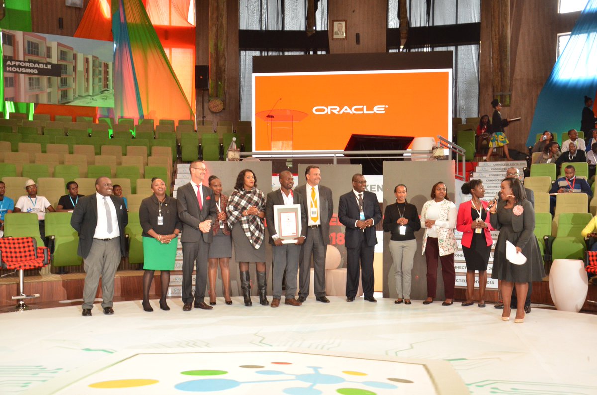ICTAuthorityKE's tweet photo. The OVERALL WINNER of the @Oracle_Africa 2018 Innovation Awards is Engokho Kuku Farmer! Congratulations and great job! #2018ConnectedSummit https://t.co/ONuSUqh1T2