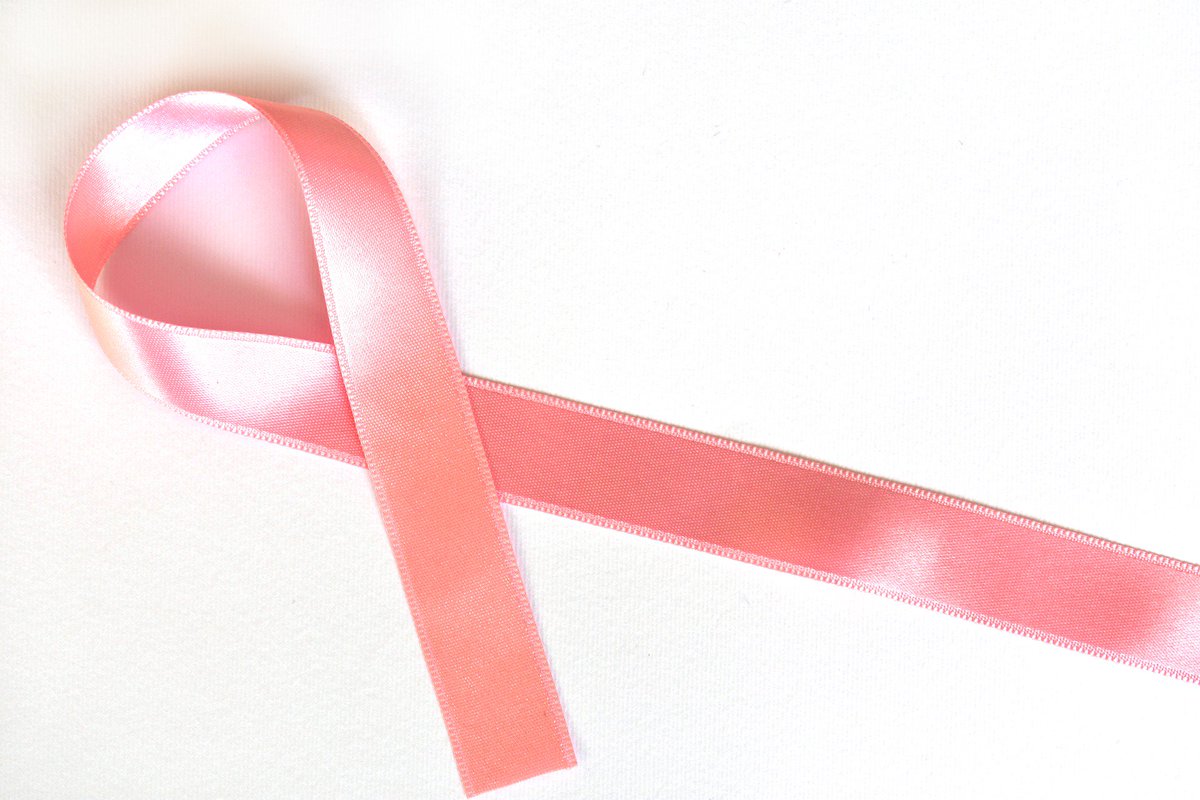 TEWV's tweet image. Did you know that more than 5,000 women will be diagnosed with breast cancer this October? Visit breastcancercare.org.uk/breast-cancer-… for information #WellbeingWednesday #TEWVHealthandwellbeing #Yesdefinitely #Sharethecare