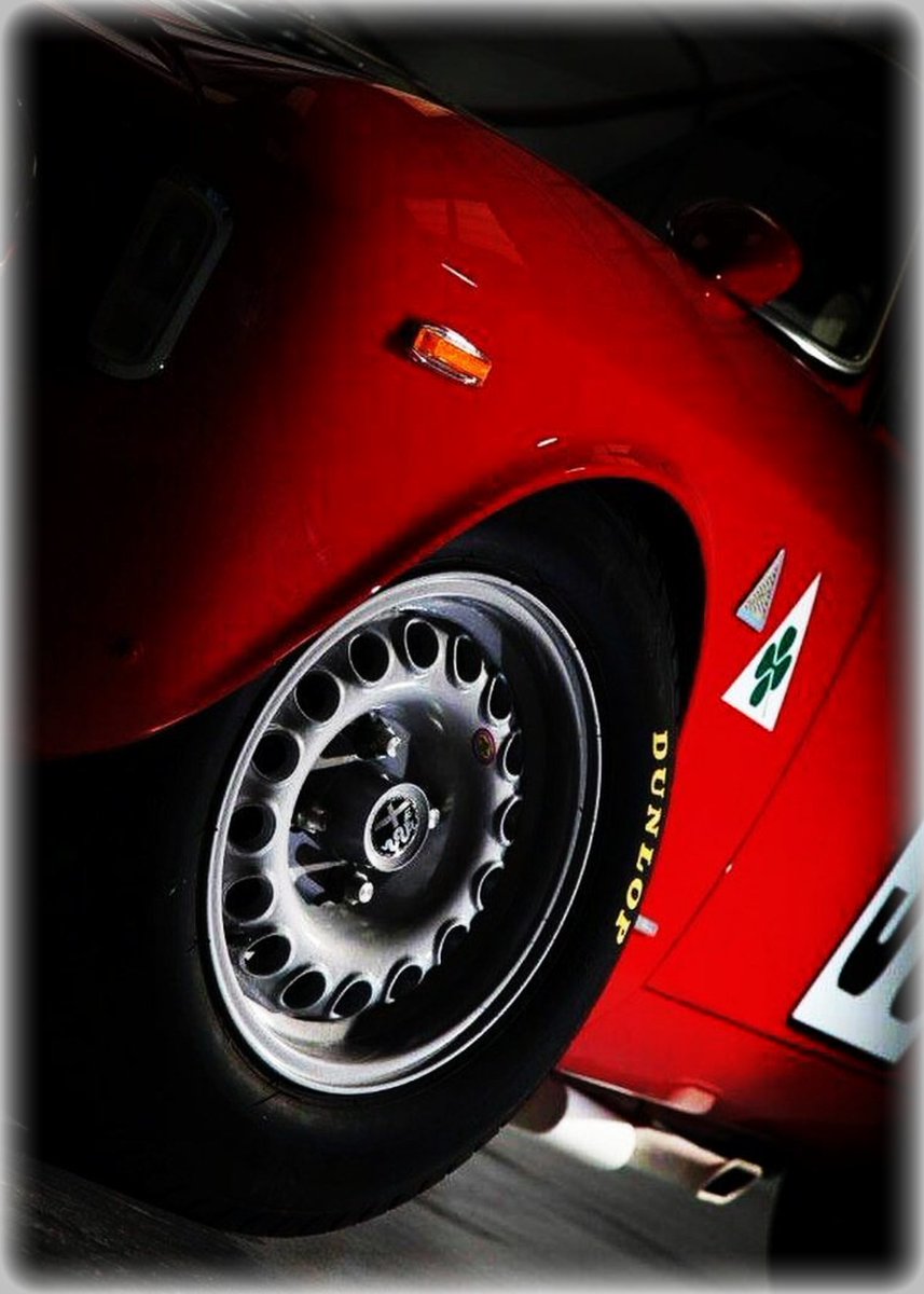 scuderiagta's tweet photo. Happy #WheelWednesday 🙋‍♂
#AlfaRomeo #Giulia105
#Sprint #GTA #Autodelta 🍀🇮🇹
#Dunlop #AlfaArt #classiccars #LaMeccanicaDelleEmotioni ❤

@Bertieschip @FAFBulldog @BCJr 
@ItaliAuto @Gandalfwasme @jim_knipe @fokkerdude @Cosito1Horacio @19Edg91 https://t.co/3xqH3SBUup