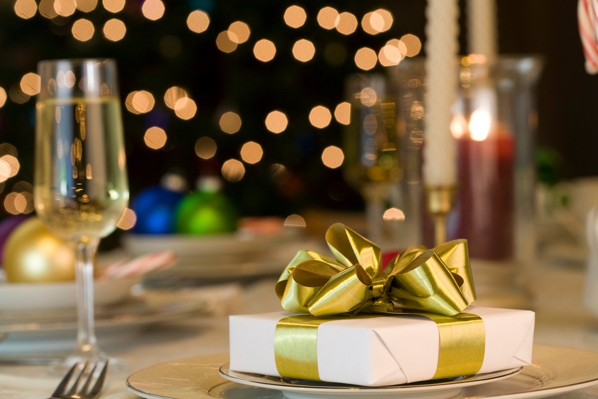 Limited spaces available! Book your Christmas parties here and receive discounts on overnight stays with breakfast included!