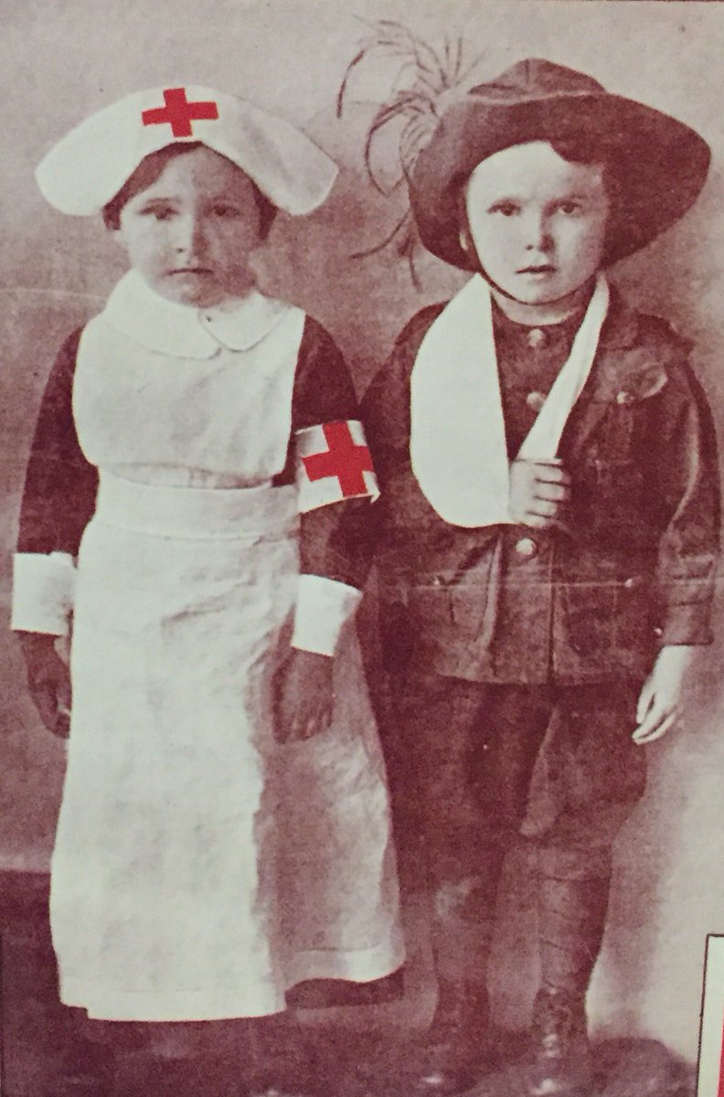 Mucho más que una profesión. Nuestra vocación es ser enfermer@s. La esencia de nuestra profesión es el cuidar.