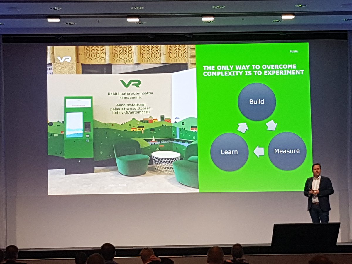 ManagementEv's tweet photo. #CDO at @Vrmatkalla @KleemolaAntti shares an actionable session on Mastering the cultural change and solving the competence gap at #EuropeanAI18 https://t.co/02ejdJ4BGP