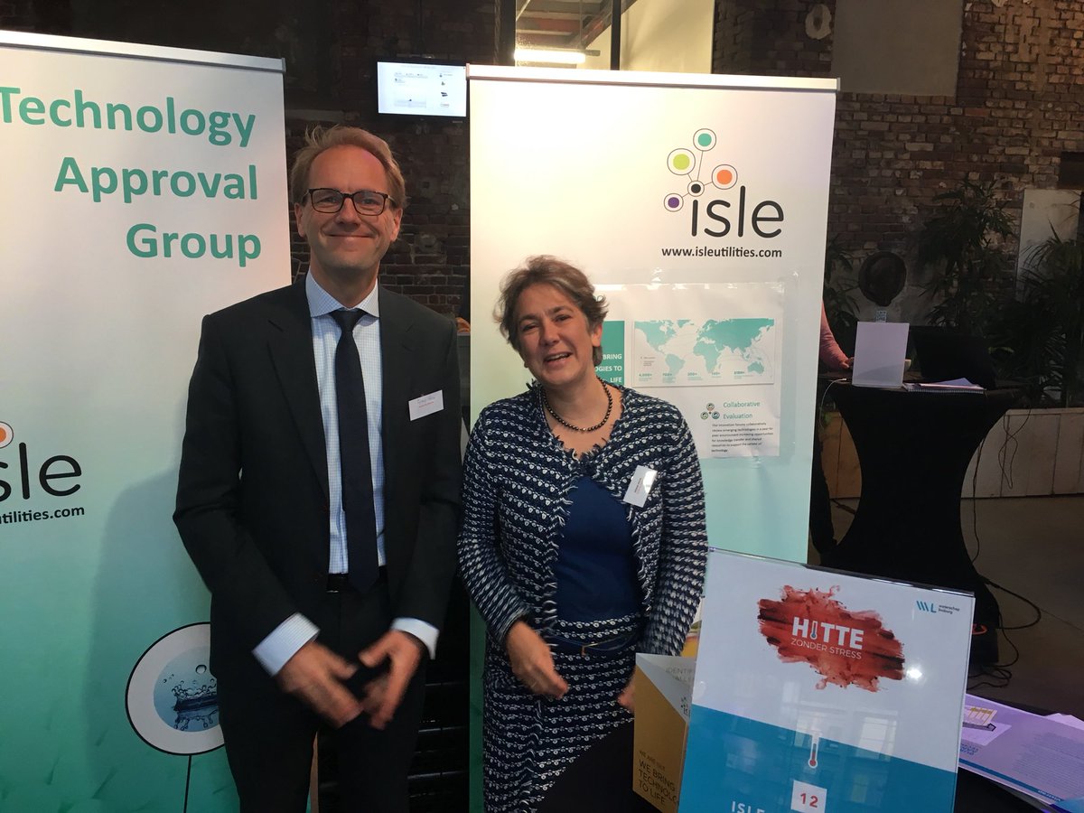 ArianeHoog's tweet image. Vandaag @isleutilities samen met @Ignazworm &amp;amp; meer dan 40 andere innovaties op de innovatiebeurs #HitteZonderStress van @WLomgeving @waterschappen. Met @MaximeVerhagen van @BouwendNL en een publieksprijs van €15.000. Worden we allemaal #winnaars?