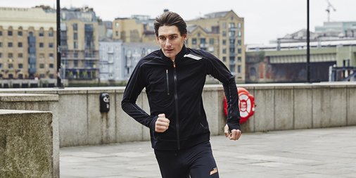 RT this &amp; follow @soar_running to be in the Wednesday 24th October, 9pm draw to win the SOAR all weather running jacket (RRP £239). 1 winner. Great prize. Good luck! #ukrunchat