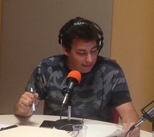 Ja és a radiopalau.cat/pl5/radio-a-la… El Meu Carrer on ens visita l'escola de gralla i timbal del Ramat, reflexionem sobre la violència de gènere amb Roger Belloto de l'oficina d'atenció a la víctima de la comissaria de Sta Perpètua, parlem del proper Passatge del Terror, i més coses.