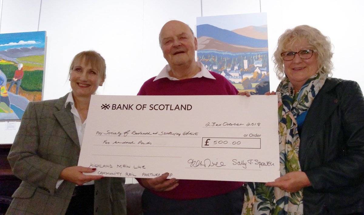 Ailsa Schofield and Sally Spaven of the HML CRP were delighted to present a cheque to Dave Fallows of the @theionagallery for their support with the Rail Art Project #CommunityRail #PhotoshoppedTheCorrectAmount