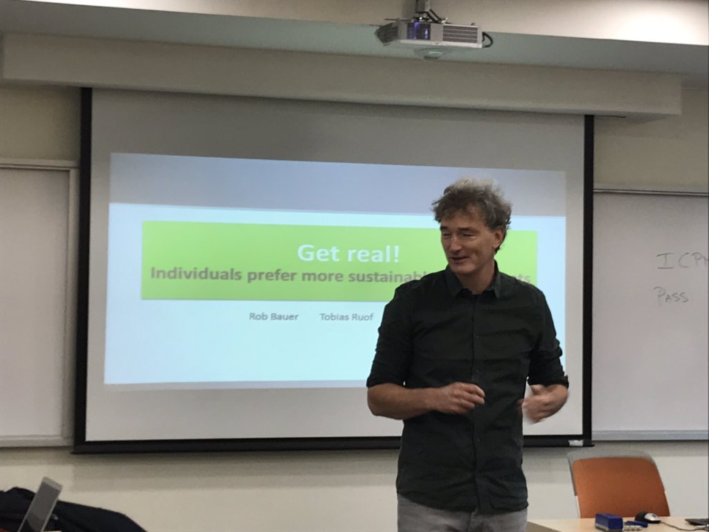 LisaBruggen's tweet photo. .@robbauerUM of @umsbe in action at @uchile presenting his work with @PaulSmeets5 @TobiasRuof on whether people prefer their pension money to be invested in a sustainable way @ICPMNetwork https://t.co/JBx1UmmdNS