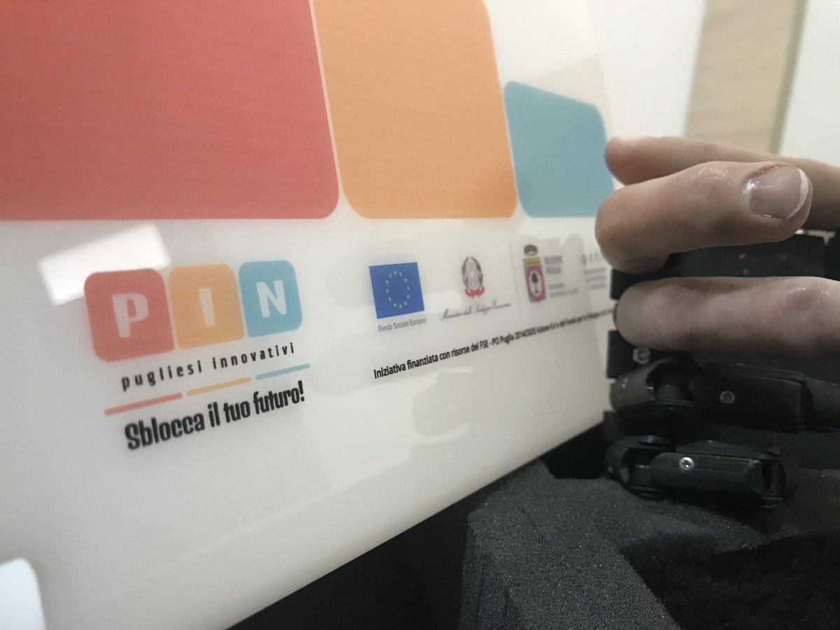 Adams_Hand_'s tweet photo. A GREAT RESULT FOR OUR TEAM! 🎉🎉🎉

We won Startcup Puglia 2018! 💪💪💪

Next Month we'll be in Verona to take part to the PNI National competition, keep following us! 😉

#AdamsHand #FirstOfItsKind #BionITLabs #prosthesis #pingiovani #StartCupPuglia #startup #competition #prize https://t.co/9rTIwYEmJh