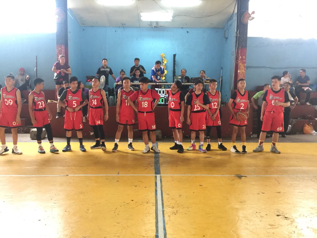 iameearic's tweet photo. so far. so good. as for tomorrow..⁉️
#Day3 #Intrams2018 https://t.co/CGSFMLeFmC