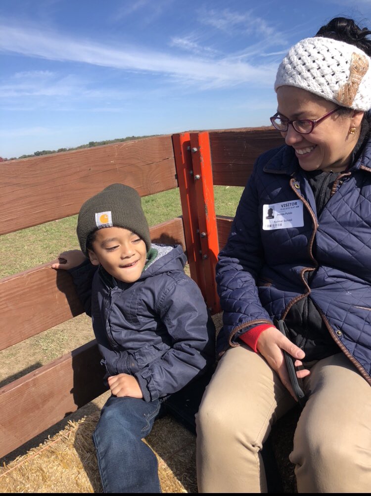 misstachulak's tweet photo. We had a great time on our field trip to Konows farm! 🎃 #d123 #d123kol https://t.co/2wUwzdnRi0