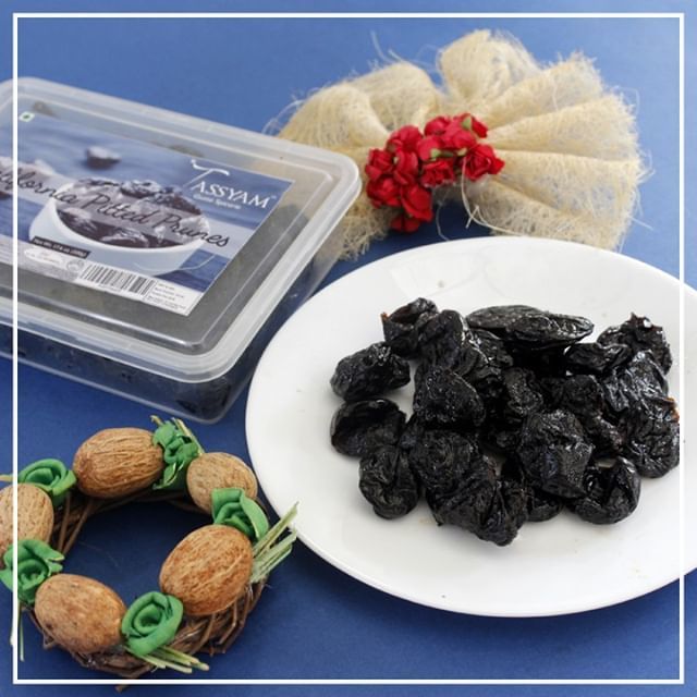 TassyamOrganics's tweet photo. Embrace good health with open arms 🤗 Tassyam brings you delicious Dried Prunes to get health benefits the tasty way. Get your treat today!! #love #tassyam #breakfast #healthybreakfast #prunes #dryfruits #prune #healthyheart #healthyliving #healthylif… https://t.co/j9xBG2mG2L https://t.co/VprBrU2VvF