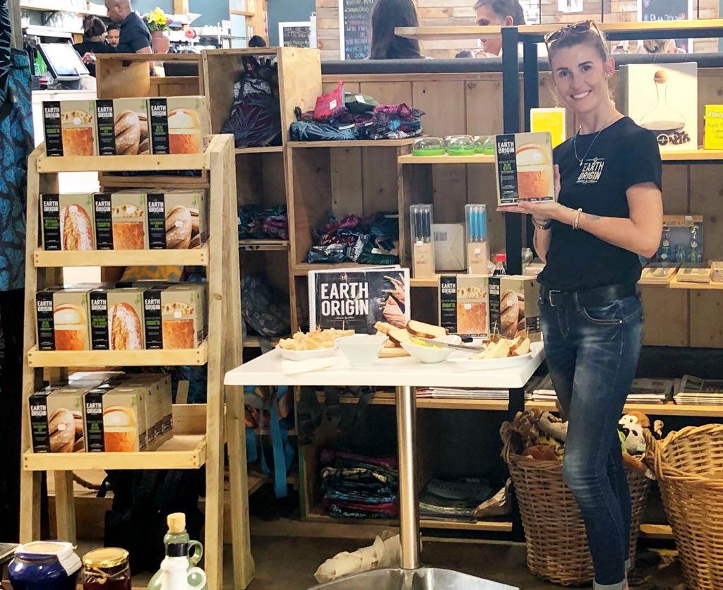 EarthOrigin's tweet photo. look! #EarthOrigin is now available @PeregrineElgin in the @ElginValley

what a fantastic place amidst the farms to sell our #healthier #breadmixes ! #nutrition

#glutenfree #rye 
#multigrain #ciabatta https://t.co/UvNBj5T81w