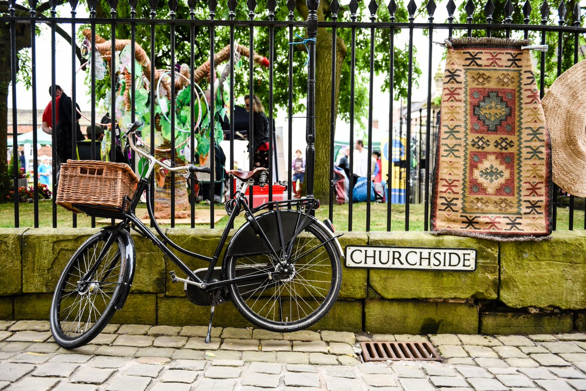 treaclemarket's tweet photo. Loads of stalls in the Community Churchyard at @treaclemarket this Sunday, Vintage glad rags from Oxfam, Tennis with the tennis Club, Bakery school, Will writing, local business Booth, fundraising guides, Tythy WI, RSPB, National Trust. local artist cards....phew. Get in there! https://t.co/uxRN3hgFJD